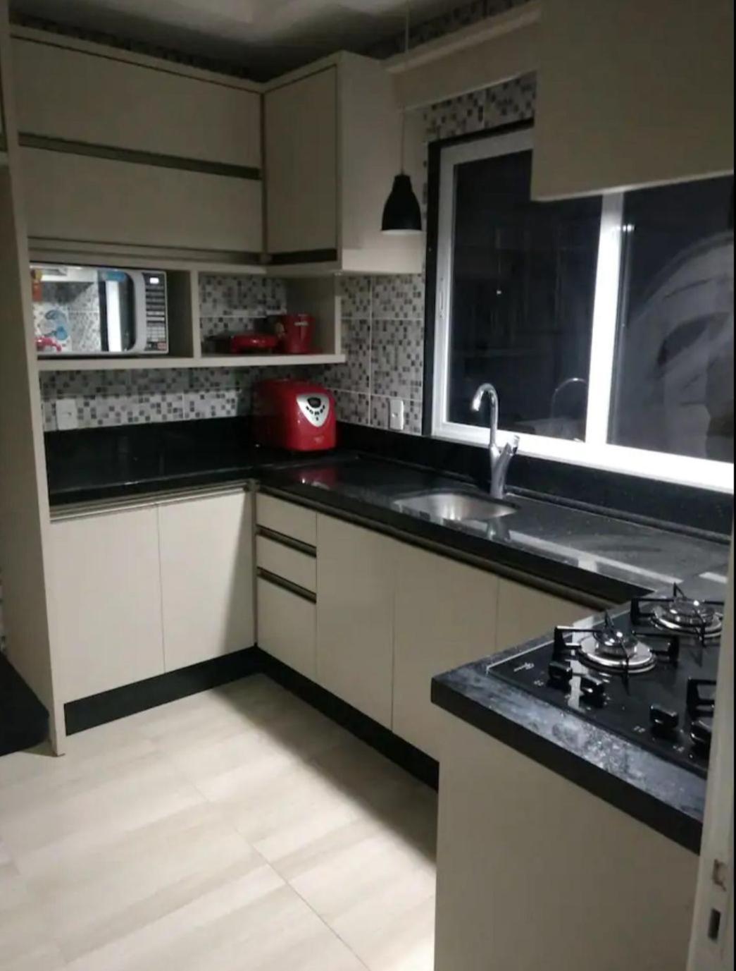 Apartament Casa Rosa 300M Da Praia Florianópolis Zewnętrze zdjęcie